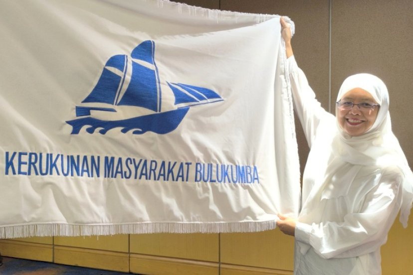 Jumrana-Salikki-Ketua-Umum-DPP-KM-Bulukumba-pluzid.jpg&width=828&height=552